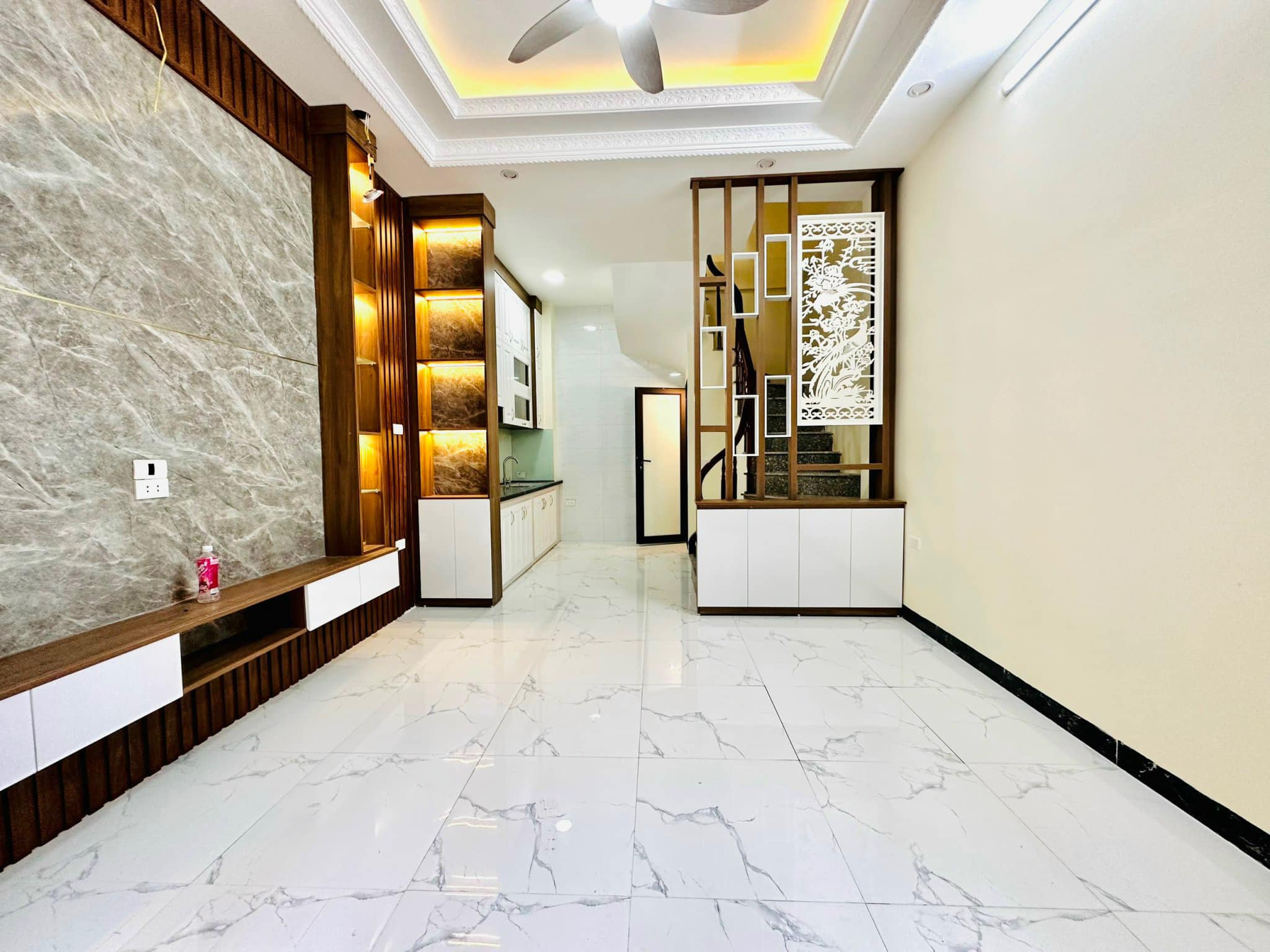 Bán Nhà Thượng Thanh, Long Biên 32m2, 5T, Xây Mới, Ngõ Thông, chỉ 7,1 tỷ